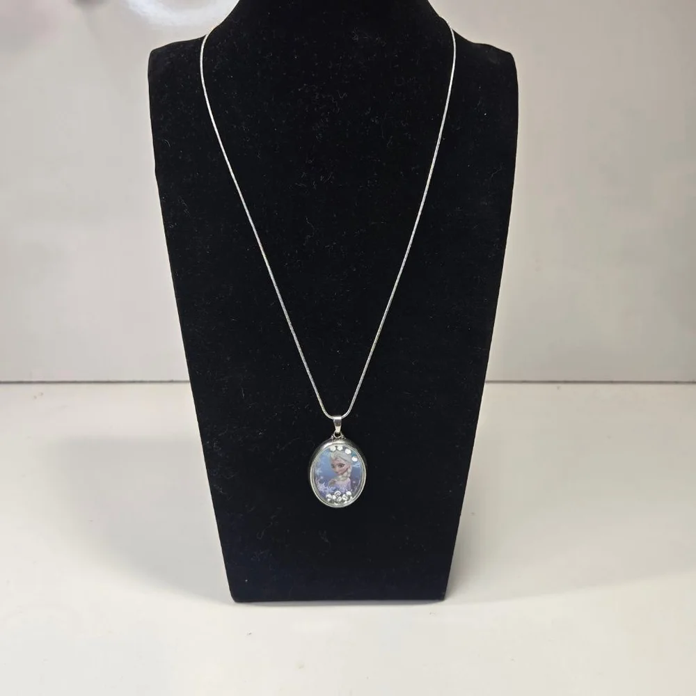 Disney Necklace Frozen Elsa Silver Blue Pendant Crystals 20